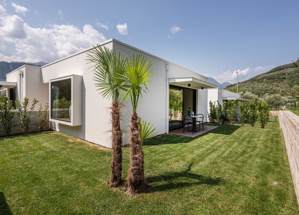 Oleeva Garda Living Suites, rooms and apartments just a few minutes from the lake and Riva del Garda in Trentino - Frantoio Suite
